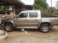 2002 Hilux Tiger Sport Cruiser 4WD