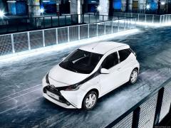 Toyota Aygo 2015 1024x768 wallpaper 02