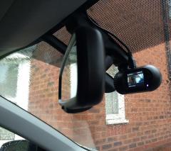 Auris Dashcam Installation